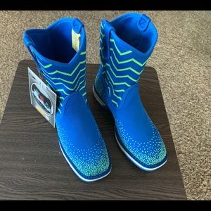 Laredo Ziggy Unisex Boots...NIB...SZ 3 boys SZ 5 girls $39